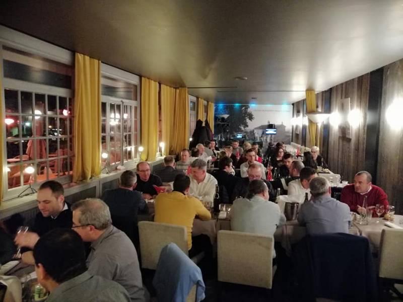 repas de groupe au restaurant O Capot a Lyon  Caluire
